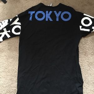 tokyo top
